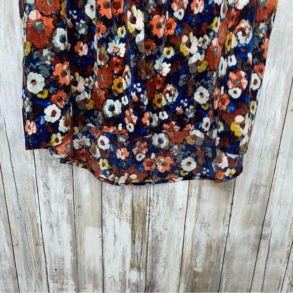 Pants Store Floral Jackie Sleeveless High Low Blouse - Picture 4 of 7